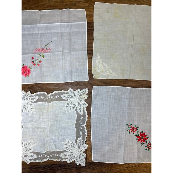 lot of 4 vintage handkerchiefs used condition - Picture 9 of 9
